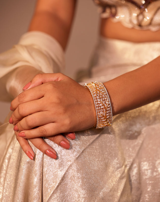 The Aurum Lattice Cuff